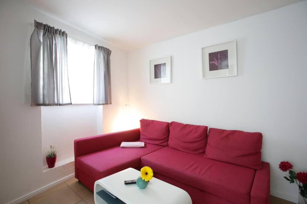 Sunny Apartment At Rostock - Pink 外观 照片